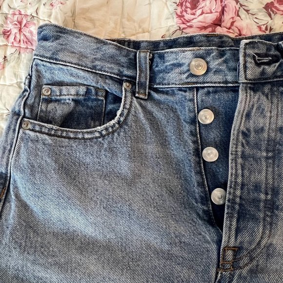 High Waisted Denim A-Line Mini Skirt - Picture 3 of 4